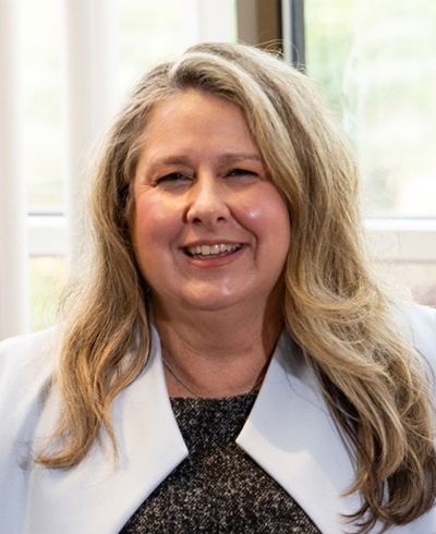 Advisor photo for Stephanie Miller