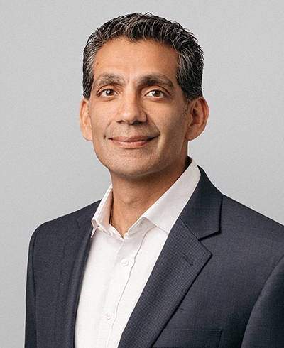Advisor photo for Suresh Hathiramani