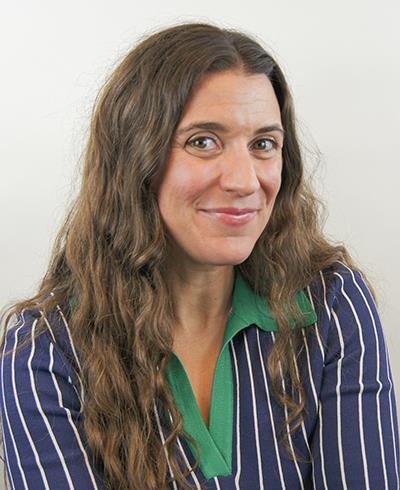 Advisor photo for Suzanne Regan