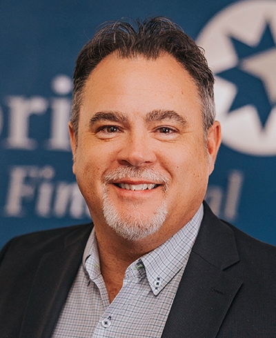 Tracy L Edwards, Private Wealth Advisor serving the Emporia, KS area - Ameriprise Advisors