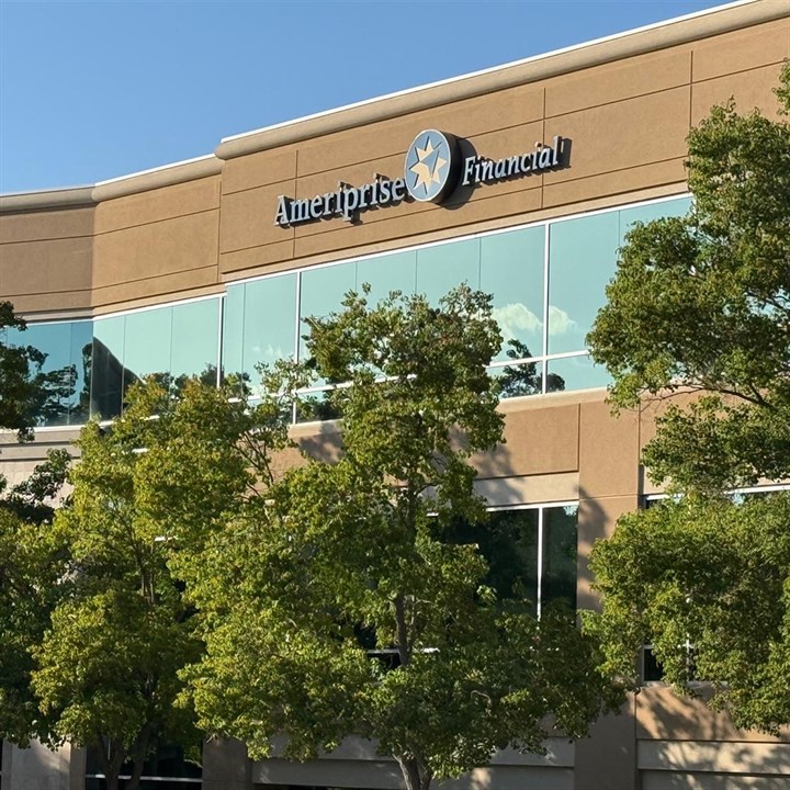 Tyler Charrette - Roseville, CA