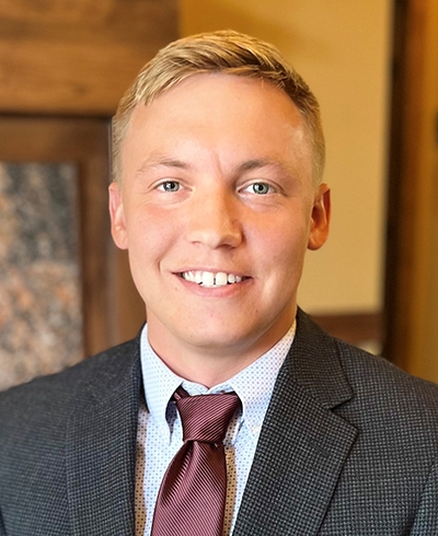 Tyler Recknor, Financial Advisor serving the St Cloud, MN area - Ameriprise Advisors