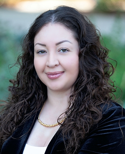 Advisor photo for Vanessa Serrato