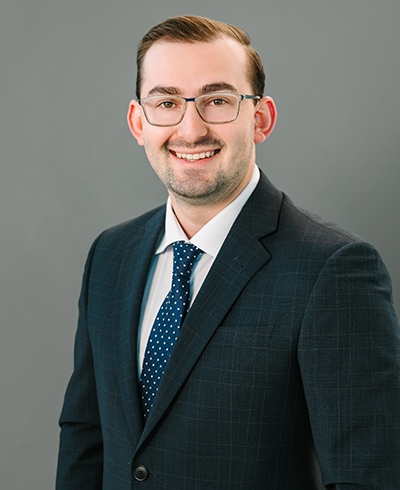 Advisor photo for Zachary Armstrong