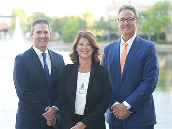 Earned Wealth Advisors: An Ameriprise private wealth advisory practice serving the Edina, MN area.