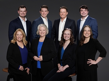 Team photo for Giles Financial Group