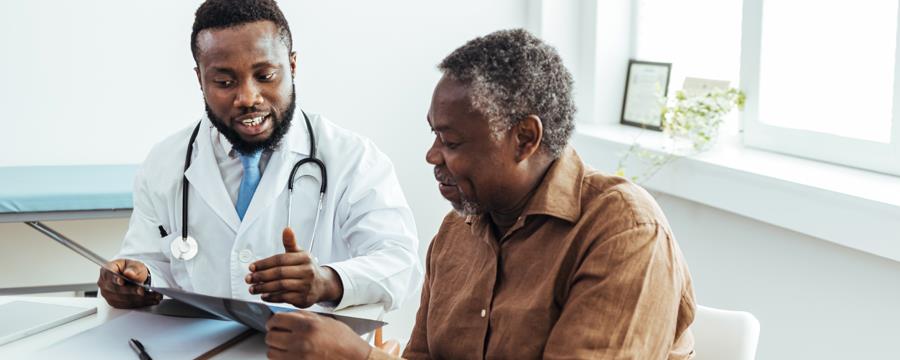 Patient having conversation with doctor.