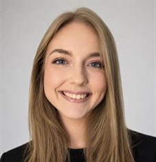  Gracie Behnke