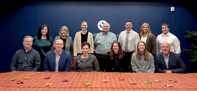 Discerning Wealth Photos