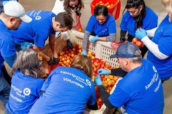 Volunteering at Second Harvest of the Greater Valley 