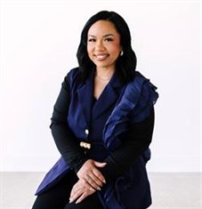 Valerie Oloughlin