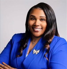 Cecila Dukes