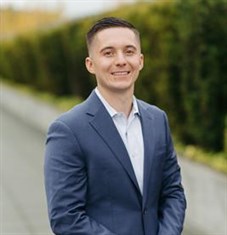 Conner Elliott, APMA