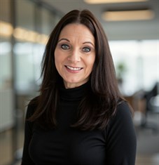 Jennifer Hoder