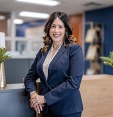 Lindsey Hinojosa