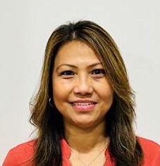 Lourdes Flores