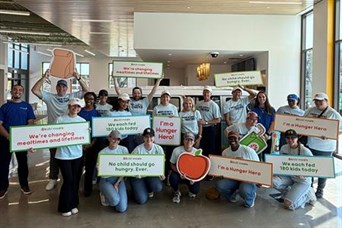 Volunteering at Kids' Meals brand new campus!