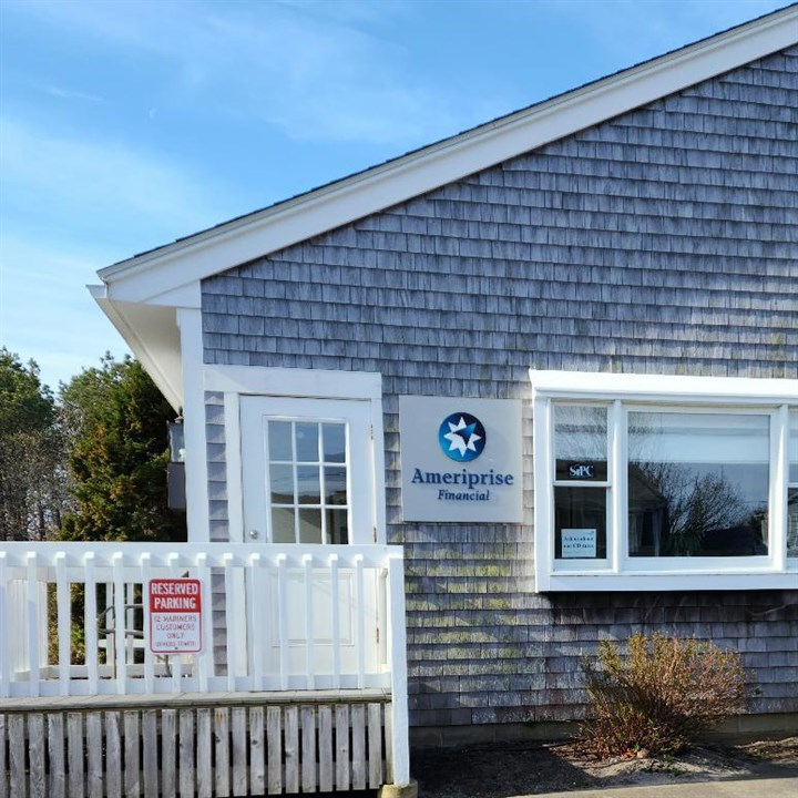 StackStone Wealth - Edgartown, MA