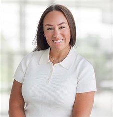 Nicole Manzo
