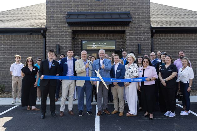 Chamber of Commerce Ribbon Cutting